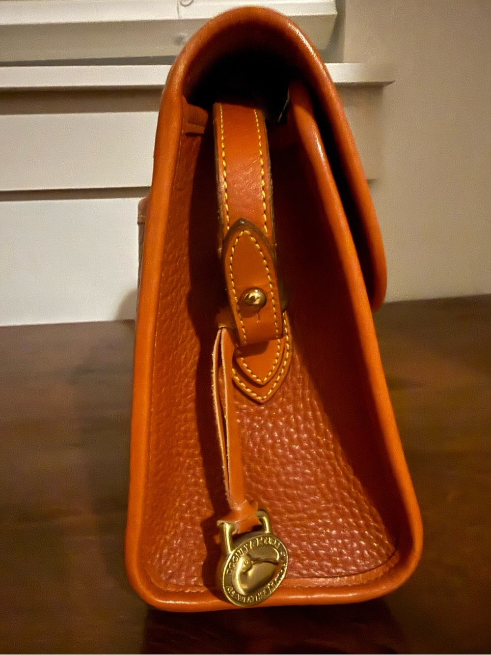 Vintage Dooney and Bourke Small Essex - Picture 4 of 10